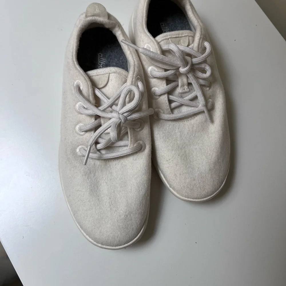 Allbirds Off-White Wool Runner‎ Sneakers Size 9 - Picture 2 of 8